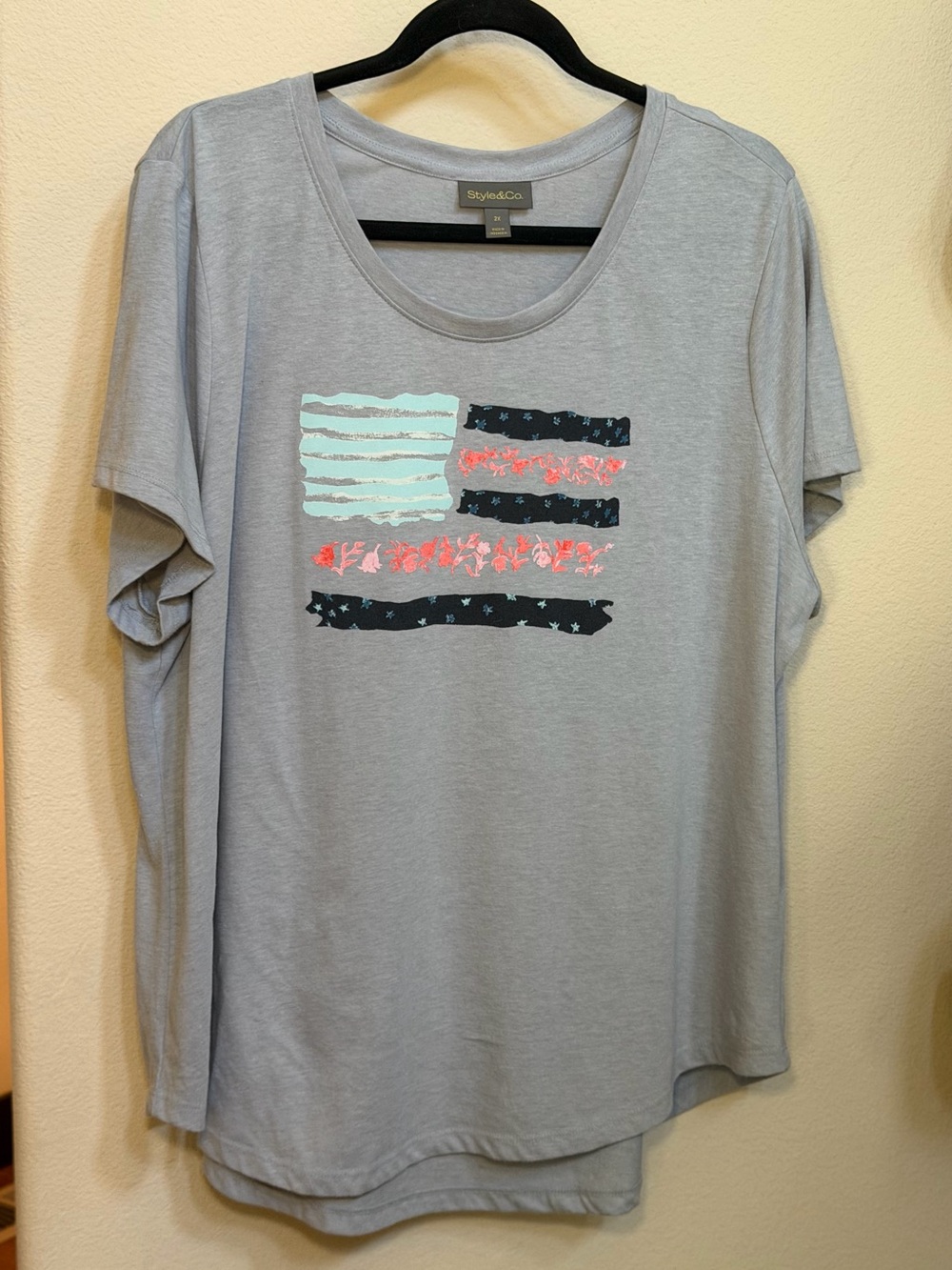 Style & Co. Short Sleeve Graphic Tee in Gray with Mint, Black & Coral Pink